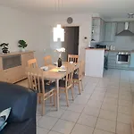 2-Bedroom Holiday Apartment In The Center Of Ostend T40
